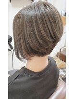 ヘアーアンドメイク ペリドット(hair&make Peridot)&nbsp;前下がりショートボブ