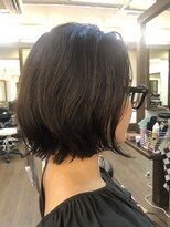 ボウ(BOW)&nbsp;クセを生かしたボブ　ノーパーマ　ノーアイロン