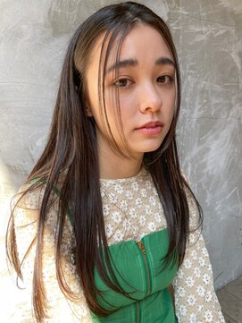 シエナ 渋谷(Siena) Siena20代30代 センターパート×黒髪ロング　渋谷