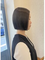 ニコ(nico)&nbsp;ぷつっとbob×透け感たっぷりグレージュヘア