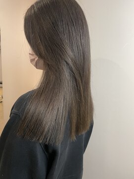 クム(QUMU) シアーグレーベージュ