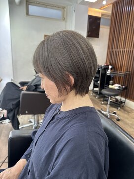 ハーツ(Heart's) 大人ショート×白髪ぼかしグレージュ