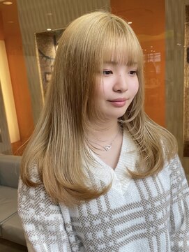 レクタ(recta) 顔周りレイヤー レイヤーカット 韓国風 ブリーチカラー