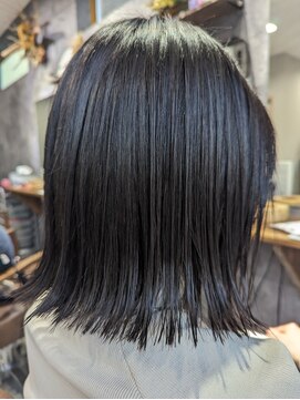 ロム 切りっぱなしボブ/レイヤーロング/アッシュブラック/30代40代