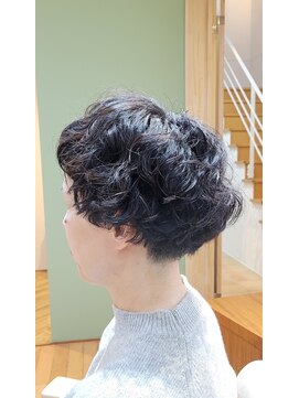ルナティー(Lunaty) おしゃれなマッシュパーマ