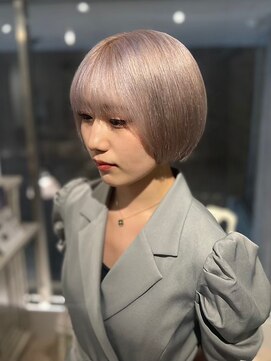 クレビア 名古屋(CreBiA) ハイトーンシルバーベージュ