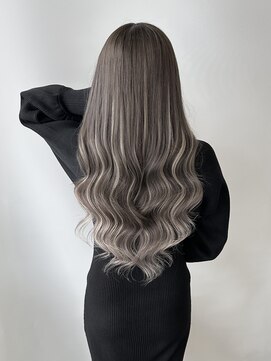 ビセ(VISE) ★人気のバレイヤージュ風グラデーション