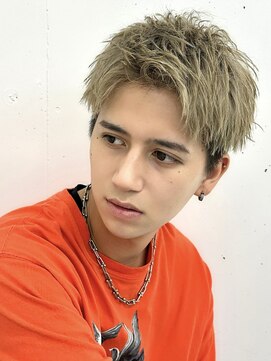 エイド 渋谷(aid) メンズショートアップバング刈り上げツーブロックビジネスヘア