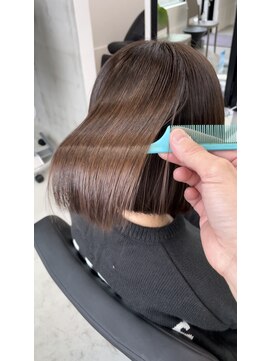 エン 久安(en.) 艶感UP！大人上品ストレートボブ