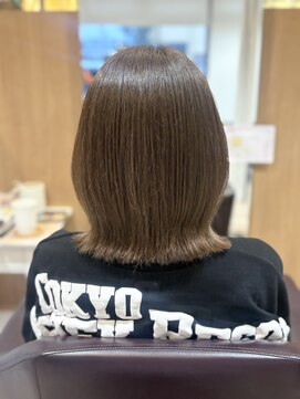 エル バイ ファースト(L by first) 【L by first】外ハネくびれレイヤー