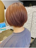 ショートボブ×オレンジブラウン