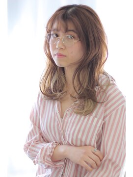 ヘアリゾート ブーケ(hair+resort bouquet) セミウエットなラフウェーブ