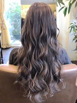 ヴォアソルヂェガーデン(Voasorte GARDEN) ☆Voasorte GARDEN☆ナチュラルハイライトカラー☆