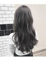 チョビー(Chobii)&nbsp;表参道/アッシュグレージュ/小顔/透明感/艶/ゆるふわカール/