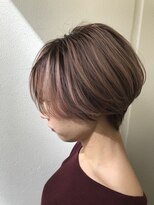 ナンバー エアロ 横浜(N° +aero)&nbsp;大人可愛い20代30代40代小顔ワンサイドショートボブ丸み前下がり