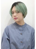 アルテヘアー(arte HAIR) グリーン/ブリーチ/トランクスショート