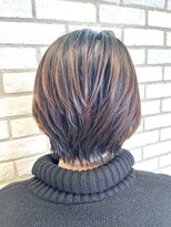 アッシュ 十日市場店(Ash)&nbsp;大人の軽めショートボブ