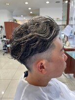 プログレス つくば店(PROGRESS by ヂェムクローバーヘアー)&nbsp;フェードカット