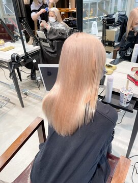 ロイス 渋谷(ROIS) ボブルフ/ネビージュ/小顔/ワンレン/スモーキーアッシュ[渋谷駅]