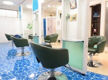 ケーズヘアー 津田沼ショア店(K's Hair)の雰囲気（ハワイアン空間で癒し時間♪津田沼駅3分女性スタッフ多数）