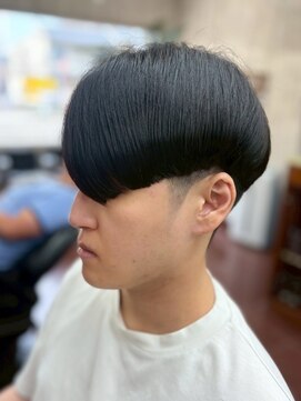 理容 鮎川 2ブロック前下がりボブ