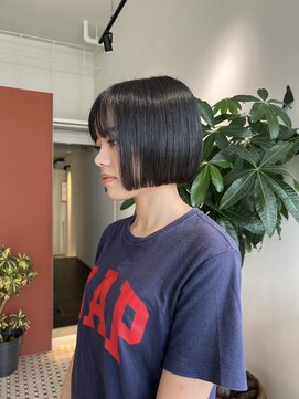 エコール(EcorE) ぱっつんボブ