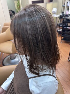 パルティール(Partir) 大人のためのハイライトカラー　自然な立体感と透明感をプラス