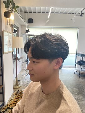 センターパート/ニュアンスパーマ/フェザーパーマ/ビジネス