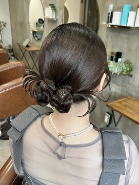 ノエル ヘアー アトリエ(Noele hair atelier) ☆ツインカチモリ☆