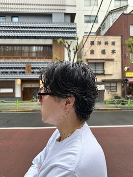アーカイブトウキョウバーバーショップ 東京駅グランスタ八重洲店(Archive Tokyo) 東京駅/八重洲/理容室/メンズサロン/ナチュラルパーマ