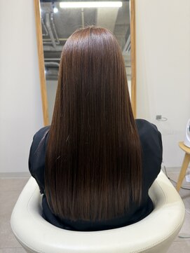 クレア(Klea) 大人の艶髪ナチュラルストレート