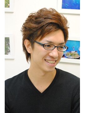 キュアキュア(Cure2) クセを生かしたパーマ風ショート