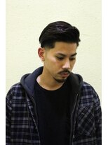 メリケンバーバーショップ フクオカ(MERICAN BARBERSHOP FUK)&nbsp;サイドパートショートセミウェットワイルドツーブロックテクノ70