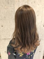 ル リヤン(Le lien)&nbsp;大人女子・ツヤツヤロングヘア