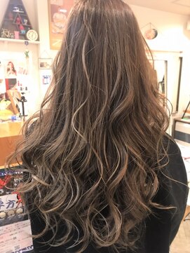 ヘア メイク ココ(hair make coco) 立体感ハイライト♪