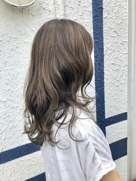 ビューティーワークスループライン(beautyworks LoopLine) 軽やか質感のふんわりレイヤー☆