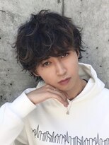 フィフス 原宿(fifth)&nbsp;【前下がり波巻きスパイラル、ケアツイストスパイラルパーマ】