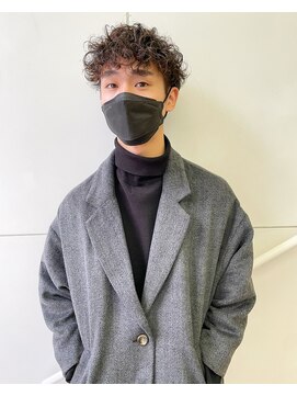 クララ サカエ(CLALA Sakae LA.DONNA group) 波巻きパーマ