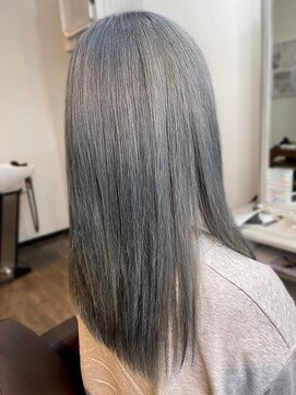 エルベ  茨大前店(elve) シルバーグレージュ