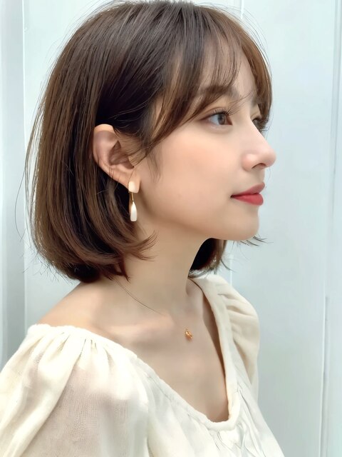 大人可愛い ふわっと内巻きボブ 春ヘアカラー 前髪あり レイヤー