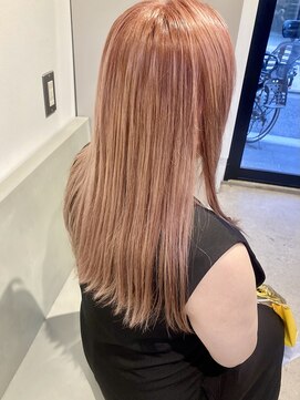 エイト 三軒茶屋店(EIGHT) ピンクベージュグラデーション