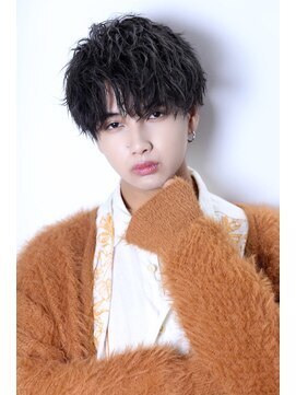 リップス レイ ギンザ(LIPPS Ray GINZA) 無造作マッシュ　ソフトツイスト　スパイラルパーマ