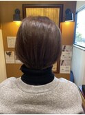 ショートボブ