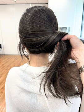 ネイロ バイ ジルブラン 葛西(NeiRo by JIL BLAN) レイヤーカット白髪ぼかしハイライトダブルカラーインナーカラー