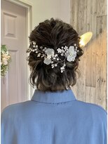 ニュワ(nyUwa)&nbsp;ふんわりハーフアップ