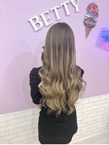 ベティ(Betty)&nbsp;ハイトーングラデーション