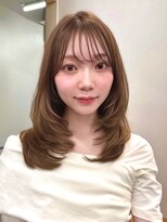 アビー(ABBEY3)&nbsp;レイヤーカットミディアムレイヤーハッシュカットハイレイヤー