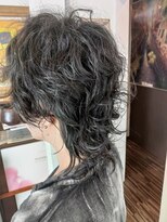 エソラ(esola)&nbsp;☆個性的なウルフパーマ/ウルフカット[esola]