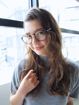 ナヌーク シブヤ(nanuk shibuya) 【nanuk】 ∞サイドパート×クセ感オーガニックロングスタイル∞