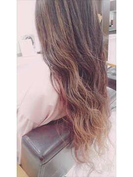 美容室 ボヌール 【ボヌール】春色ピンクインナーカラー【ツヤカラー】